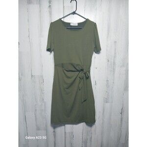 Toms Ware Large Round Neck Short Sleeve Midi Dress Kale Green